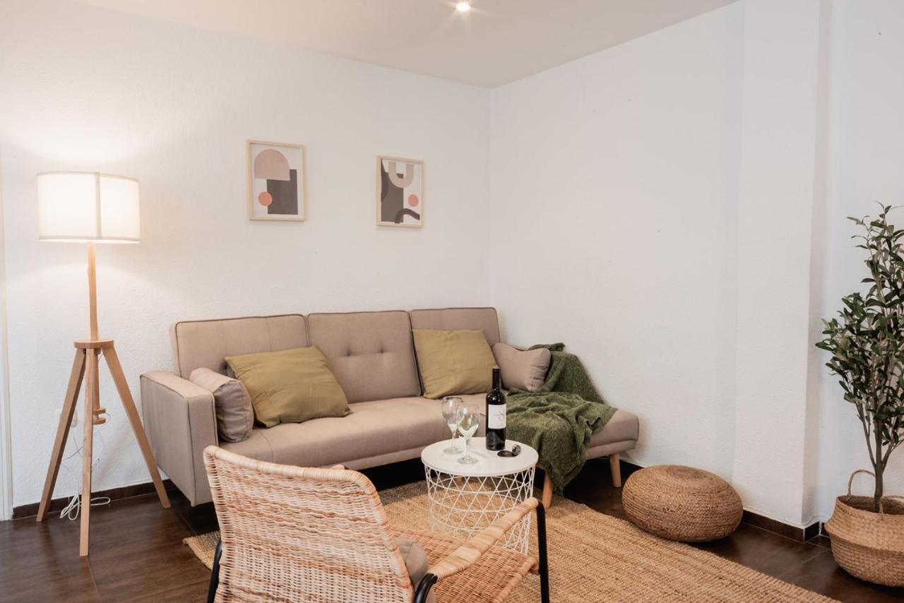 Apartamentos Fv Flats Valencia - Mestalla 9 Buitenkant foto