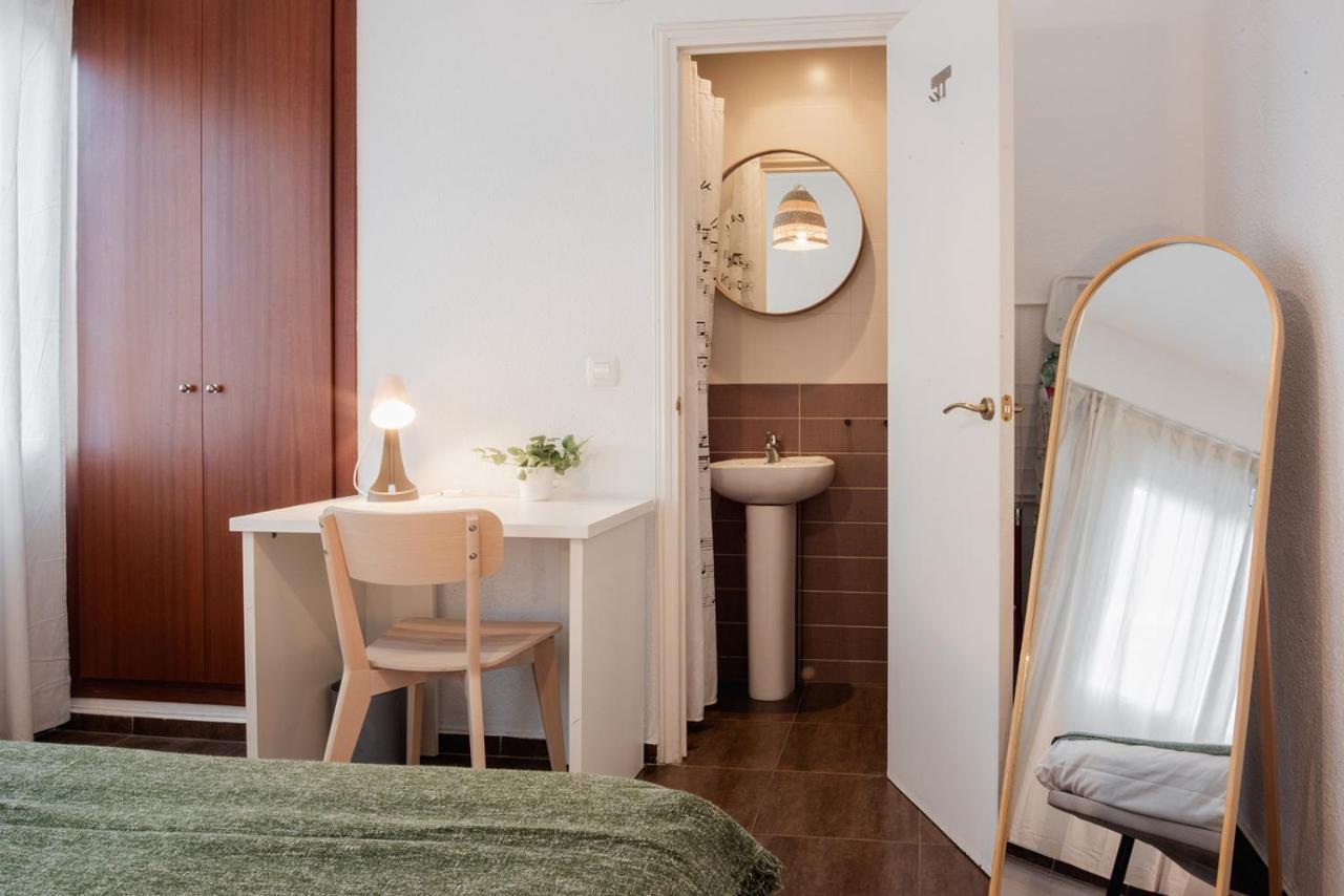 Apartamentos Fv Flats Valencia - Mestalla 9 Buitenkant foto