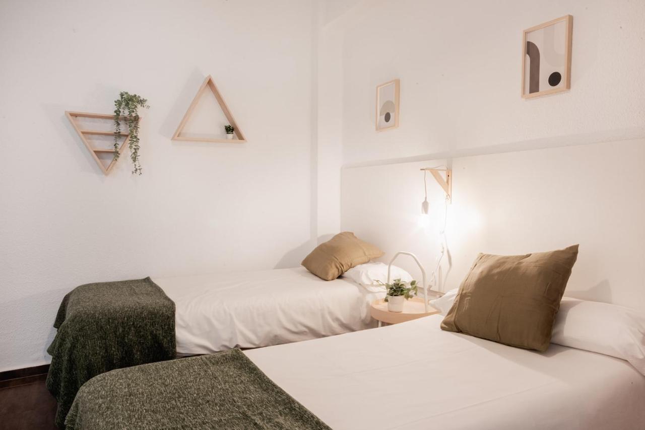 Apartamentos Fv Flats Valencia - Mestalla 9 Buitenkant foto
