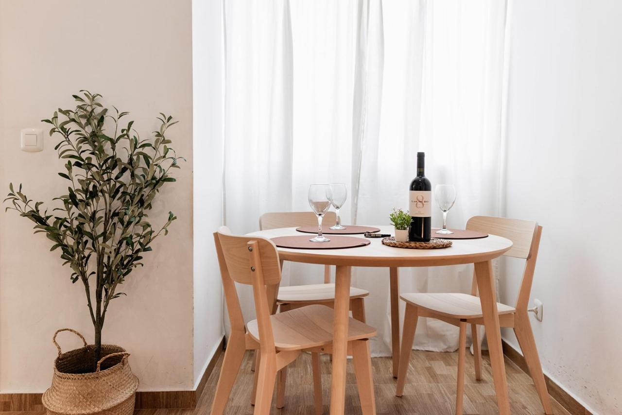 Apartamentos Fv Flats Valencia - Mestalla 9 Buitenkant foto
