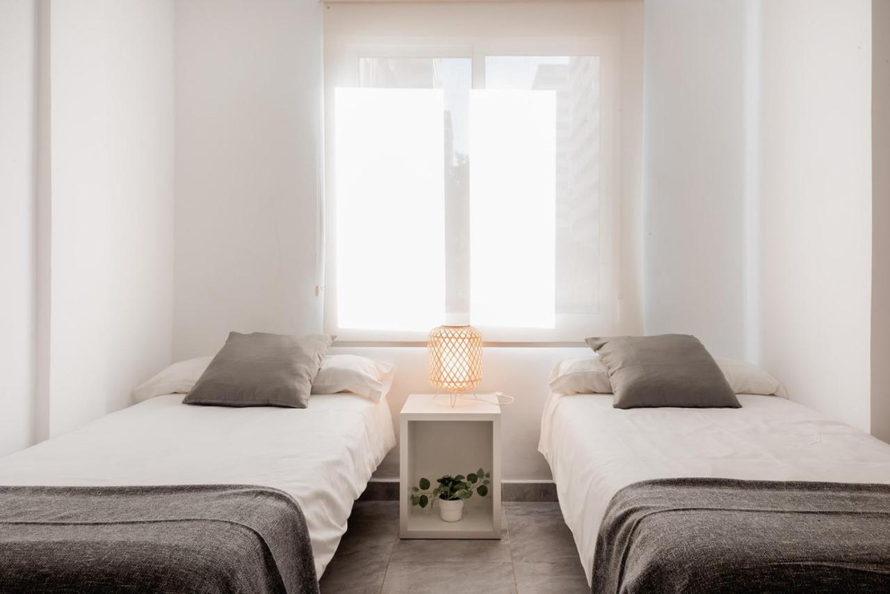 Apartamentos Fv Flats Valencia - Mestalla 9 Buitenkant foto