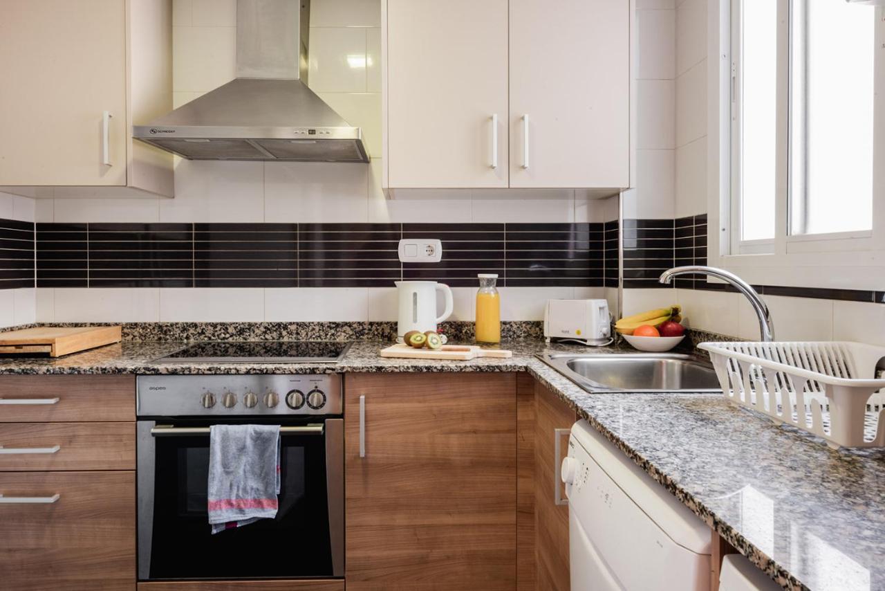 Apartamentos Fv Flats Valencia - Mestalla 9 Buitenkant foto