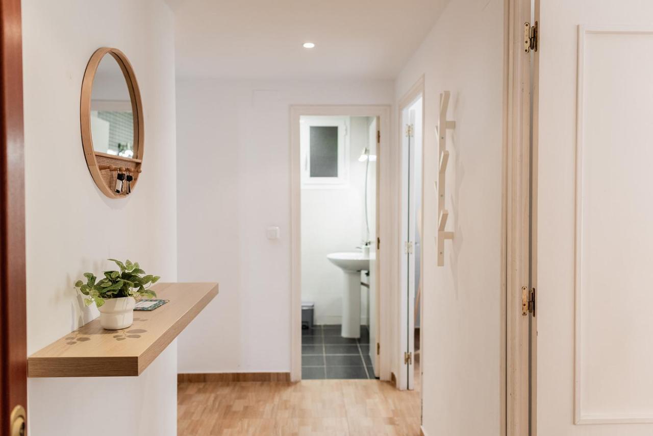 Apartamentos Fv Flats Valencia - Mestalla 9 Buitenkant foto