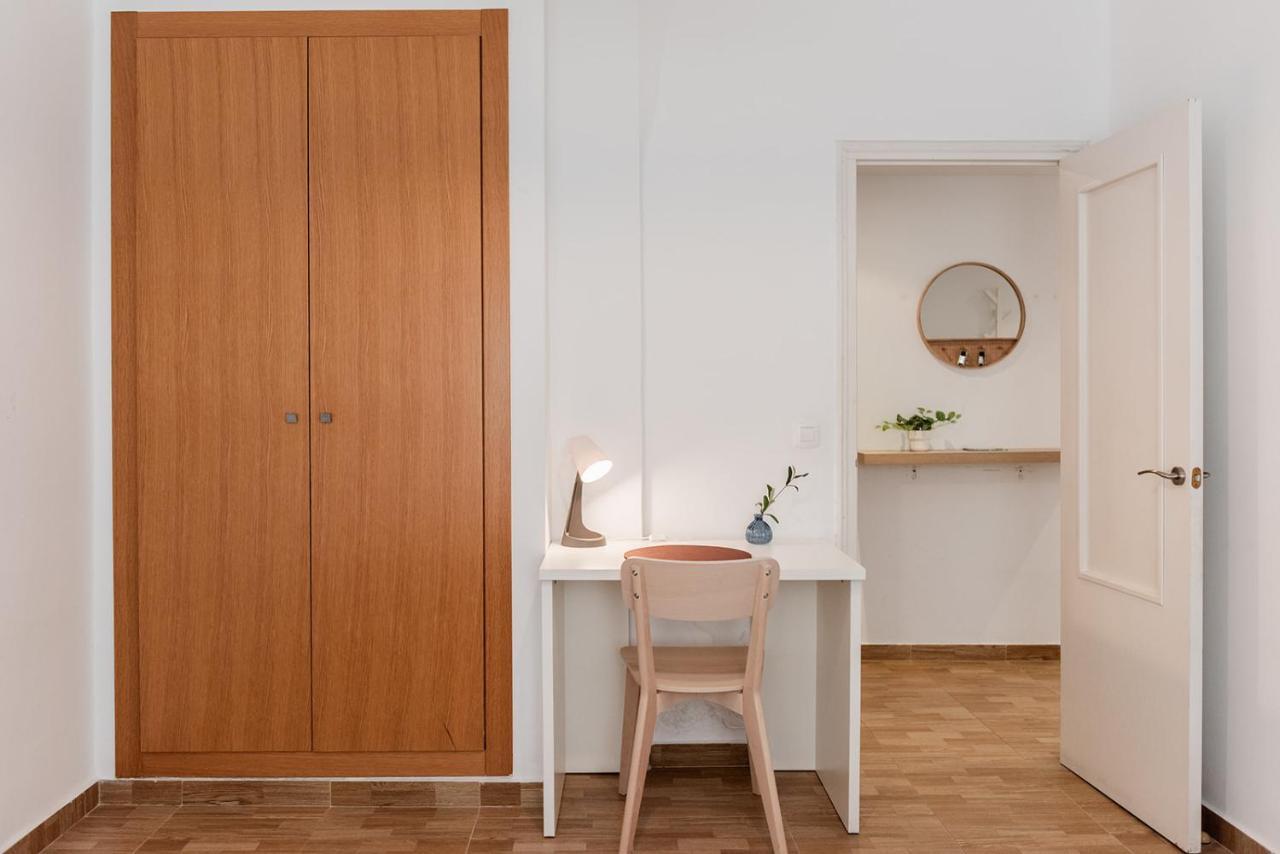 Apartamentos Fv Flats Valencia - Mestalla 9 Buitenkant foto