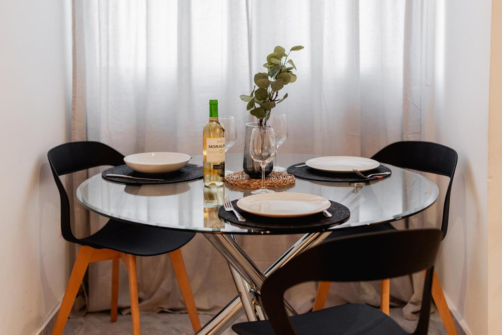 Apartamentos Fv Flats Valencia - Mestalla 9 Buitenkant foto
