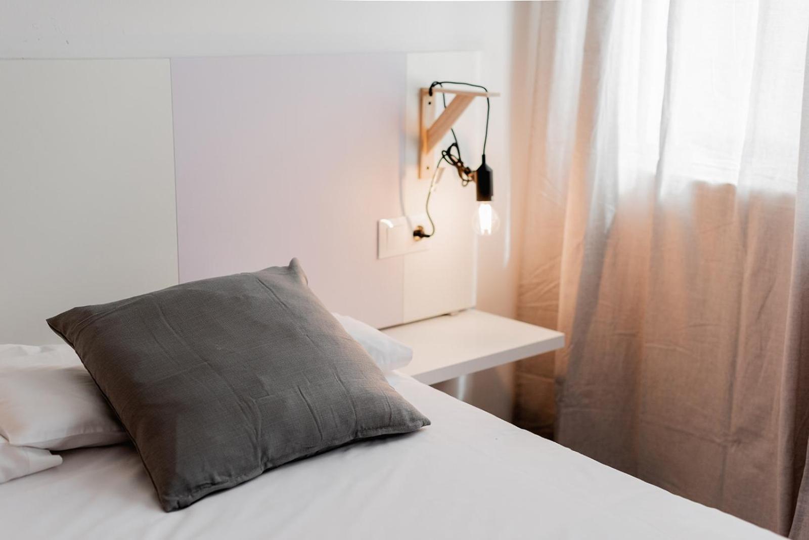 Apartamentos Fv Flats Valencia - Mestalla 9 Buitenkant foto
